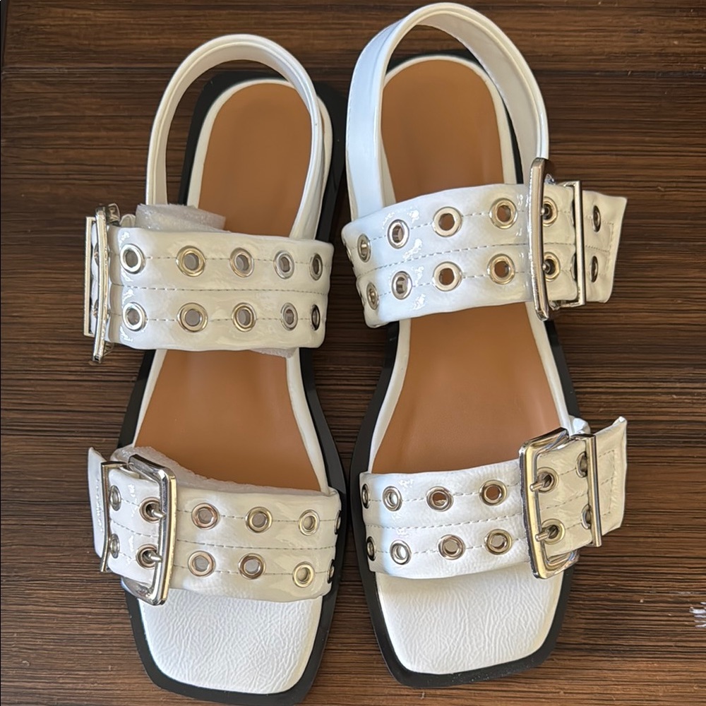 Elegant White Sandals with Buckle Accents